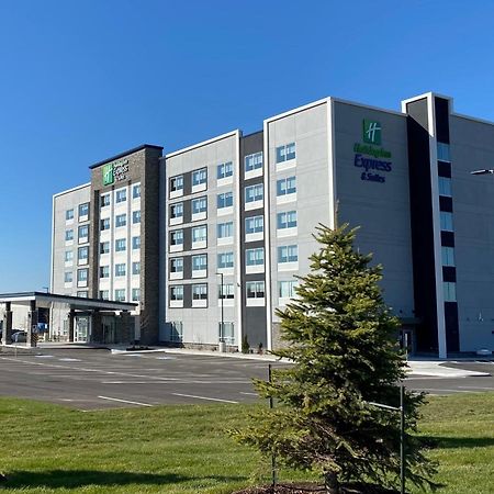 Holiday Inn Express & Suites - Aurora By Ihg Екстер'єр фото