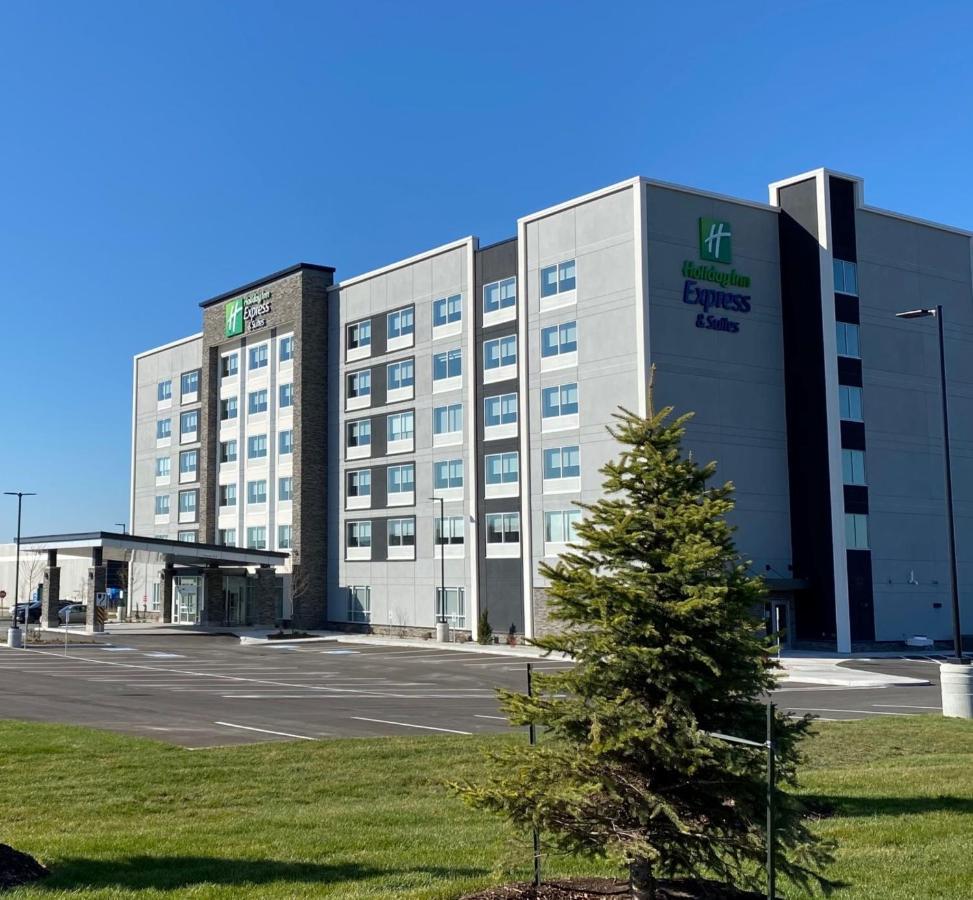 Holiday Inn Express & Suites - Aurora By Ihg Екстер'єр фото